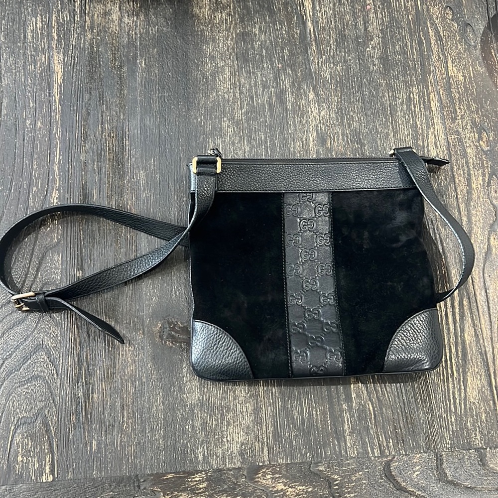 Leather and suede Gucci crossbody